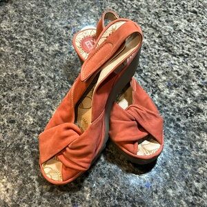 Fly London Yakin coral sling back velcro sandals